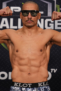 Carlos Leal